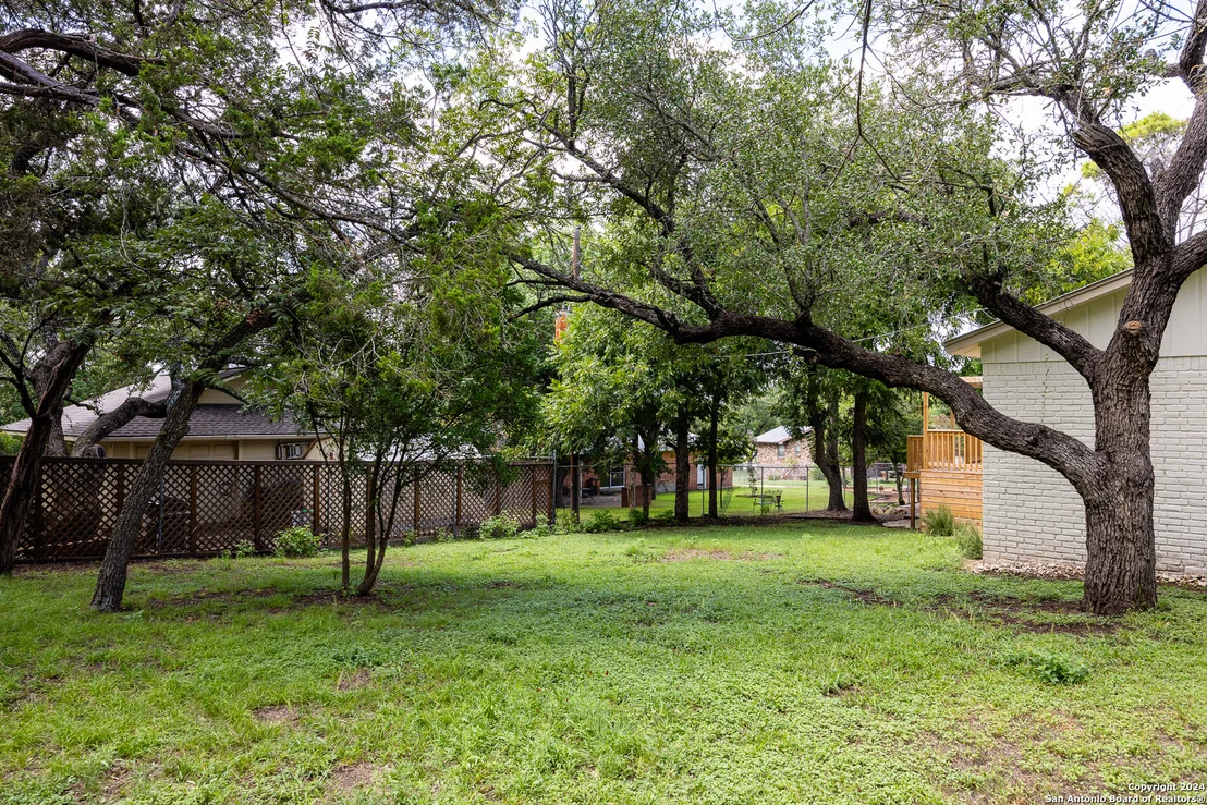 Photo of 1903 Danielle Dr