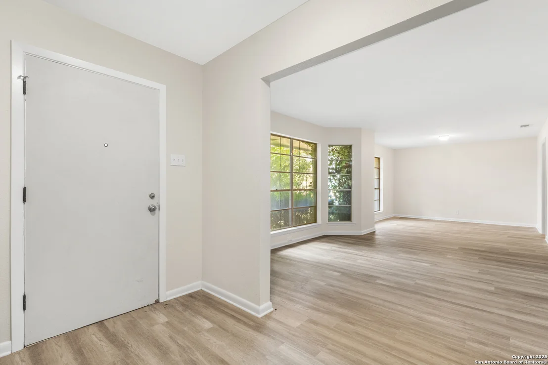 Photo of 6041 Trone Trail