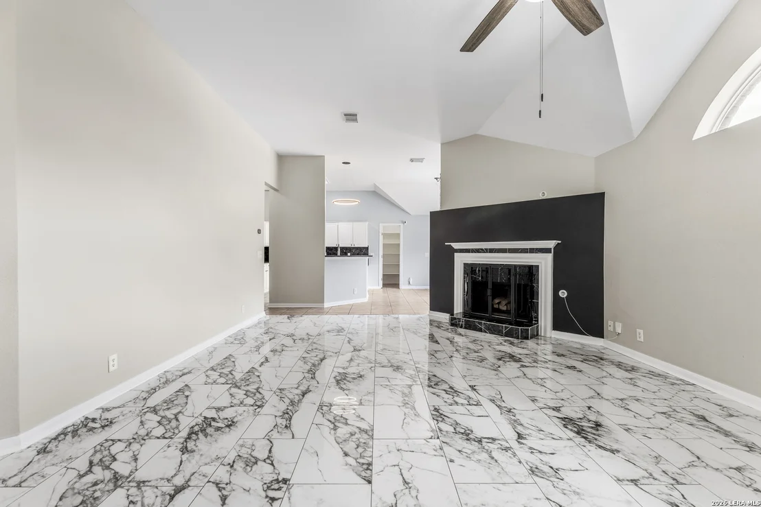 Photo of 2555 Crested Heights