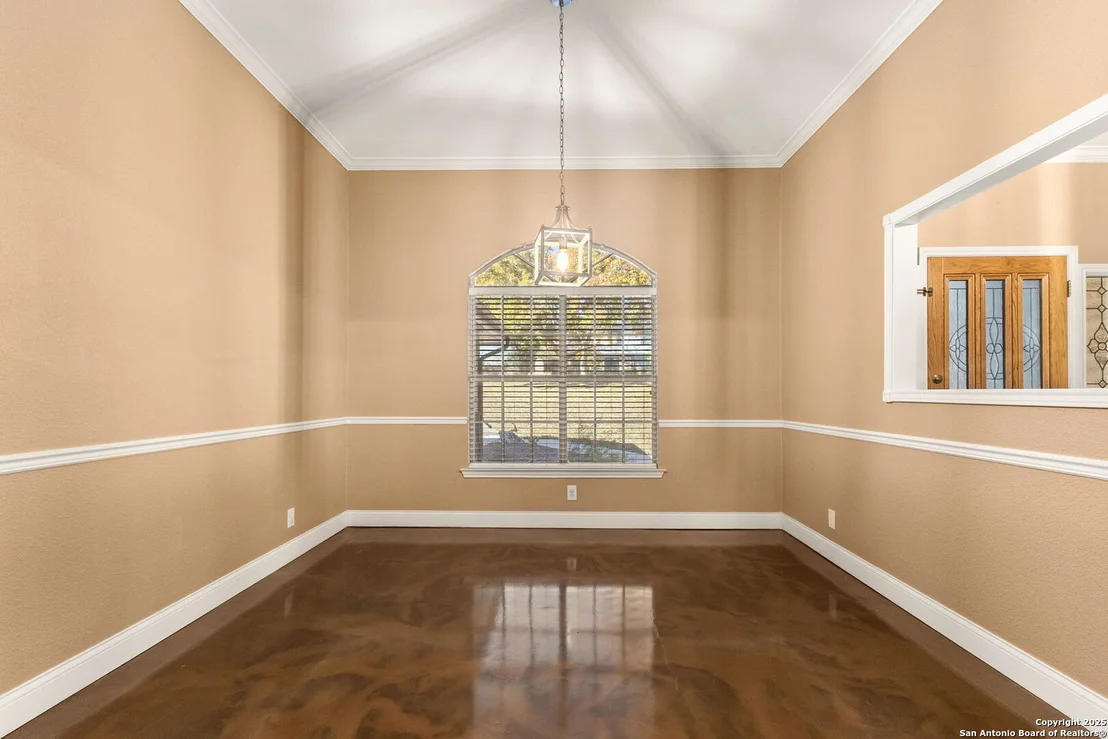 Photo of 313 Ridge Crest