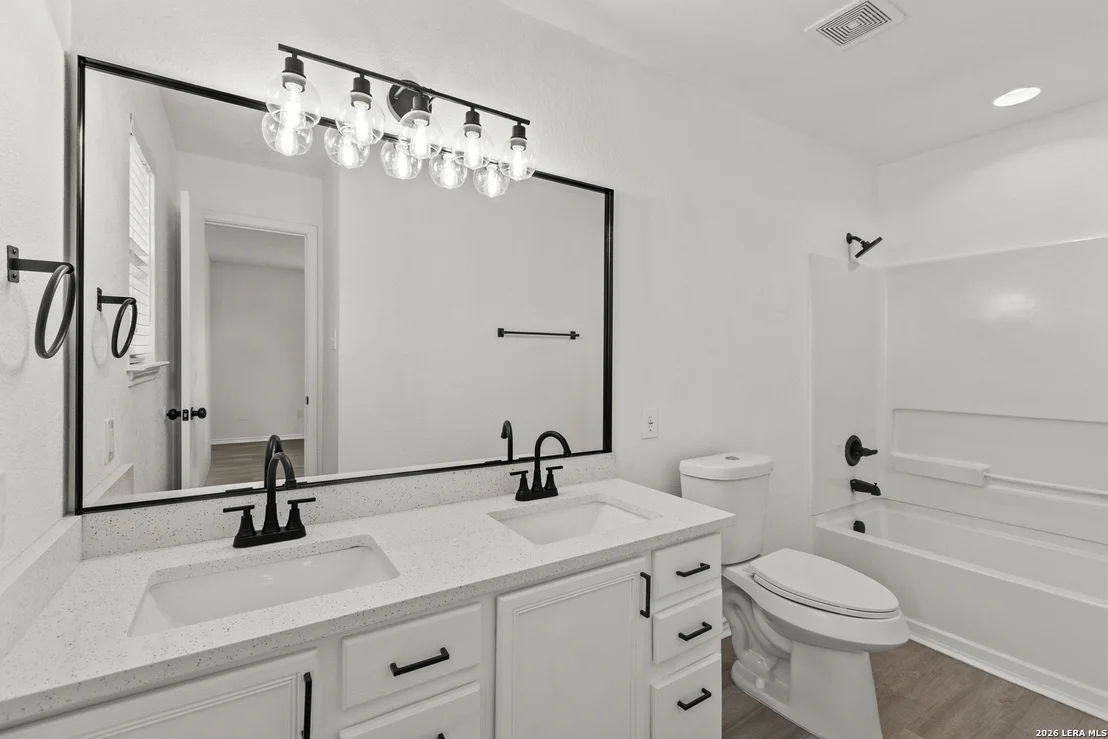 Photo of 1415 Barker Bay