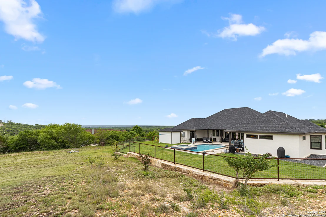 Photo of 397 County Road 367
