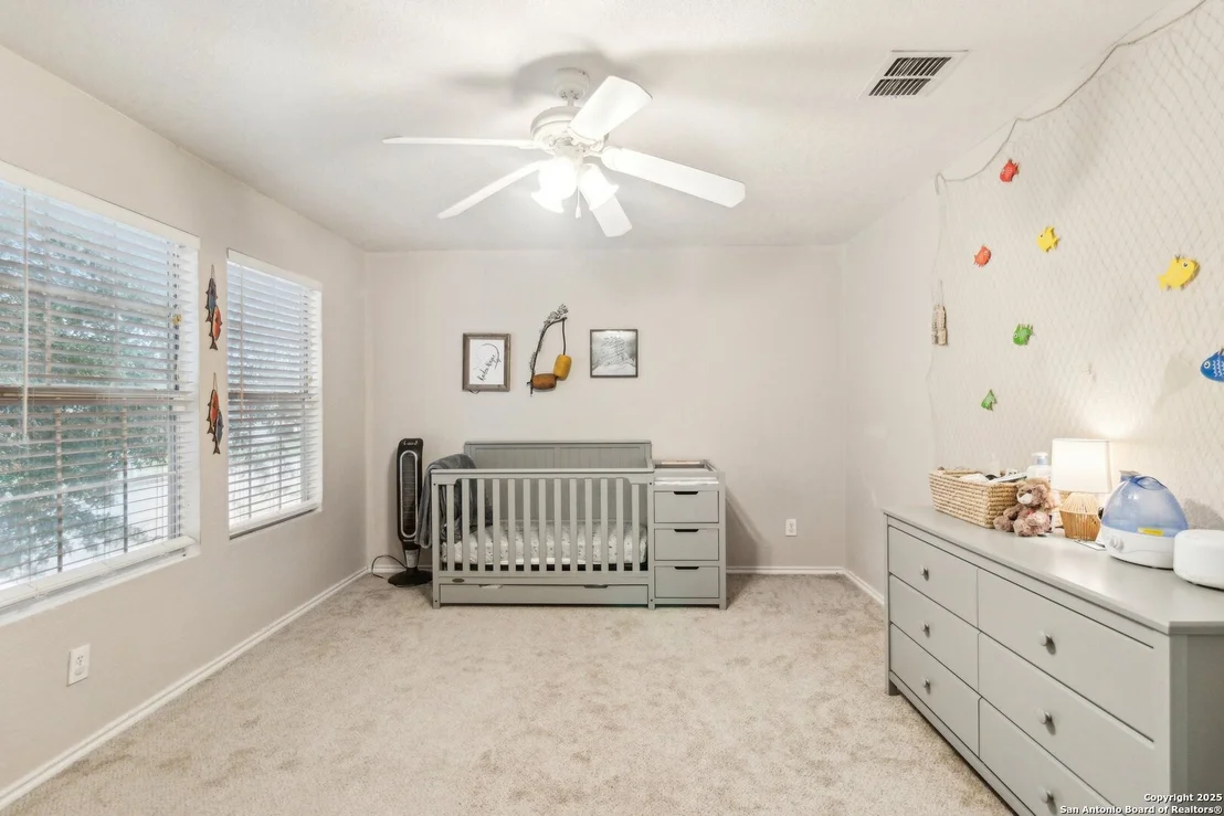 Photo of 141 GATEWOOD FLS