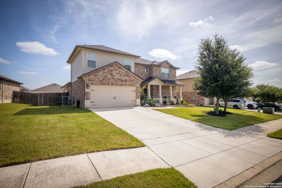 Photo of 124 White Rock