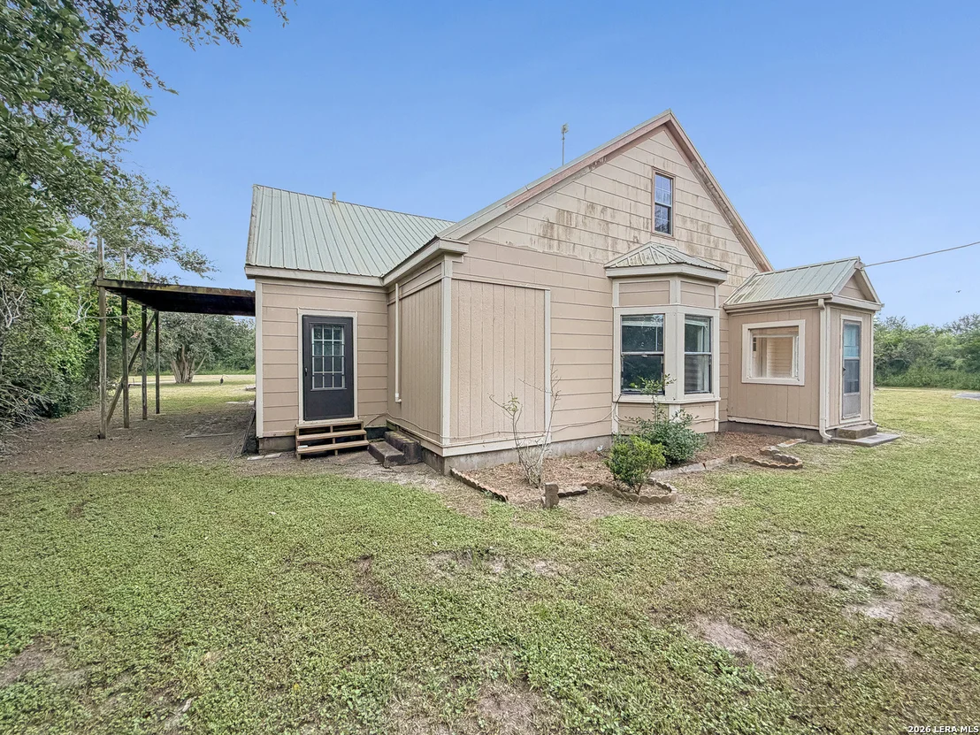 Photo of 2722 ELLIS RD