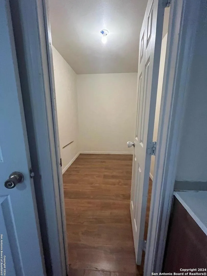 Photo of 218 W White St.