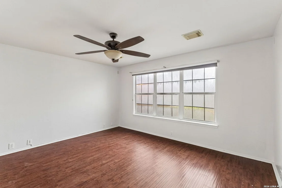 Photo of 1637 Rolling Brook Ln