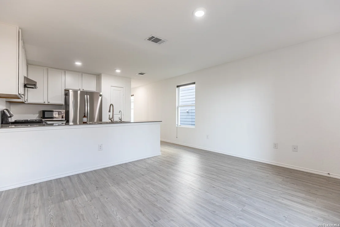 Photo of 7606 Chancery Gate