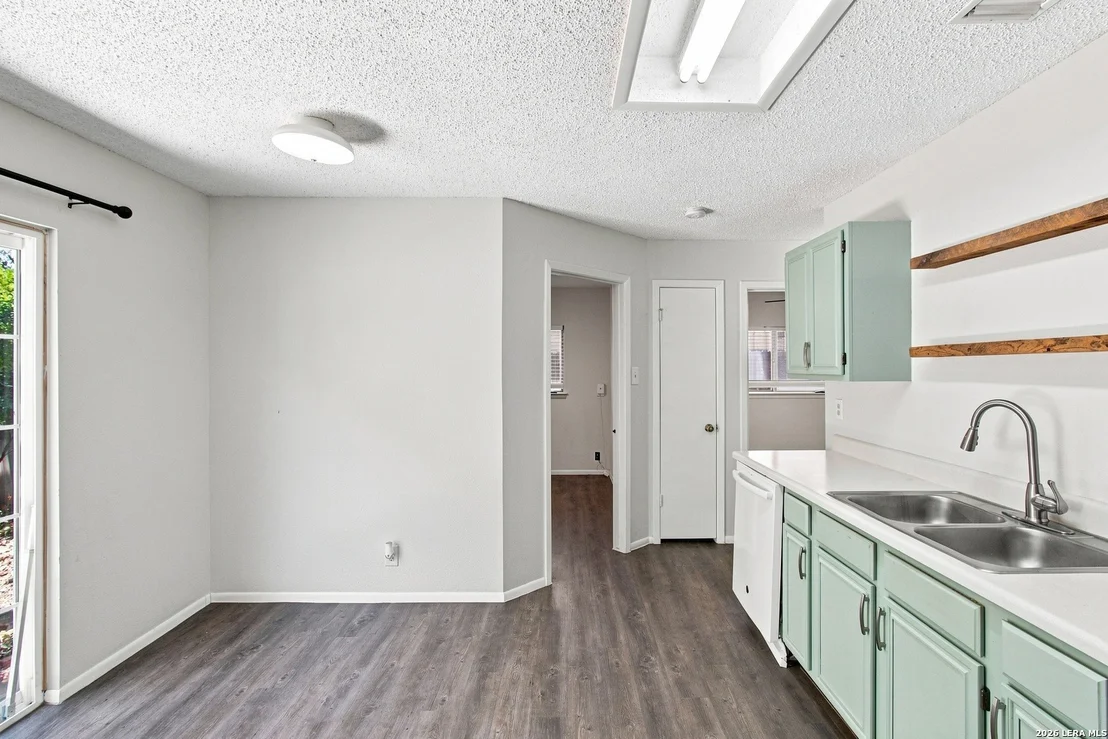 Photo of 13014 Cavern Park Dr