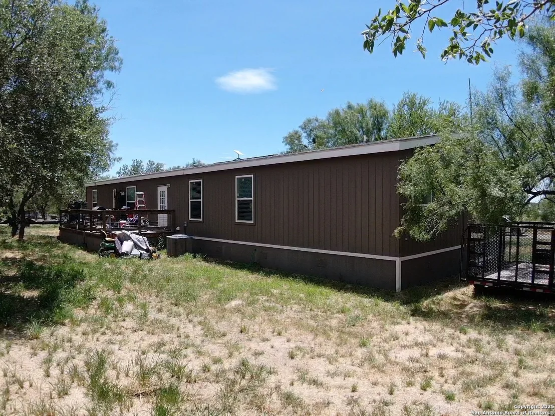 Photo of 1127 County Road 773