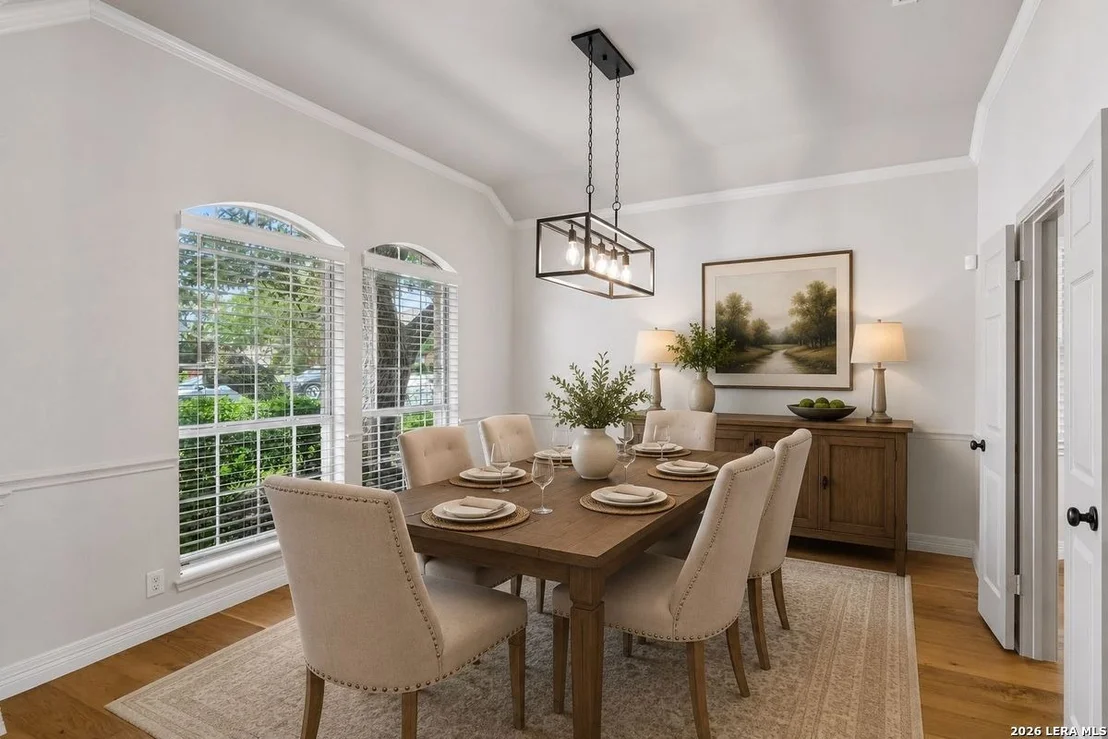 Photo of 24934 CRESCENT TRCE
