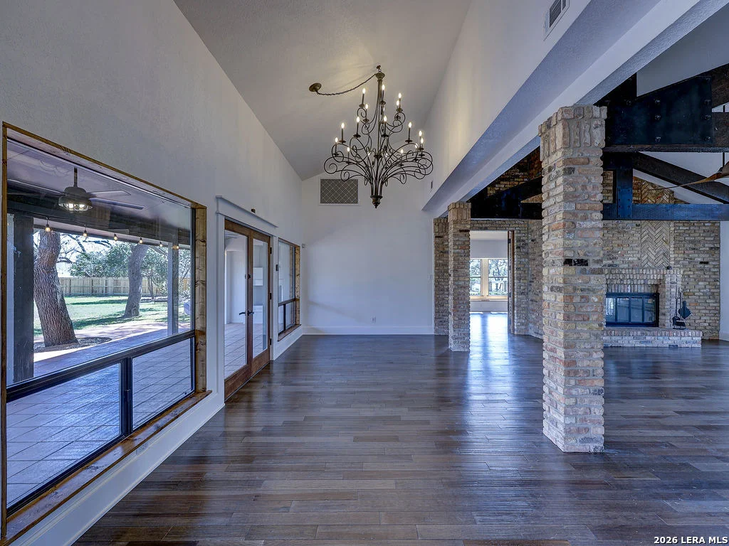 Photo of 29540 Red Bud Hill