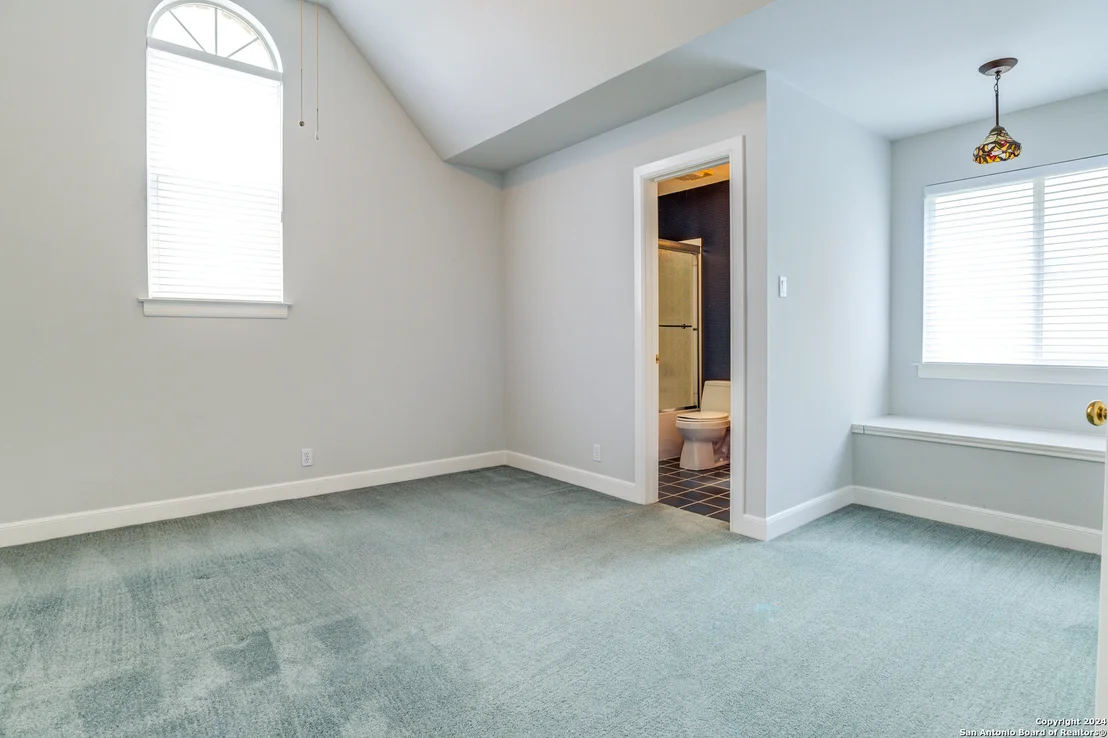 Photo of 15622 Dawn Crest
