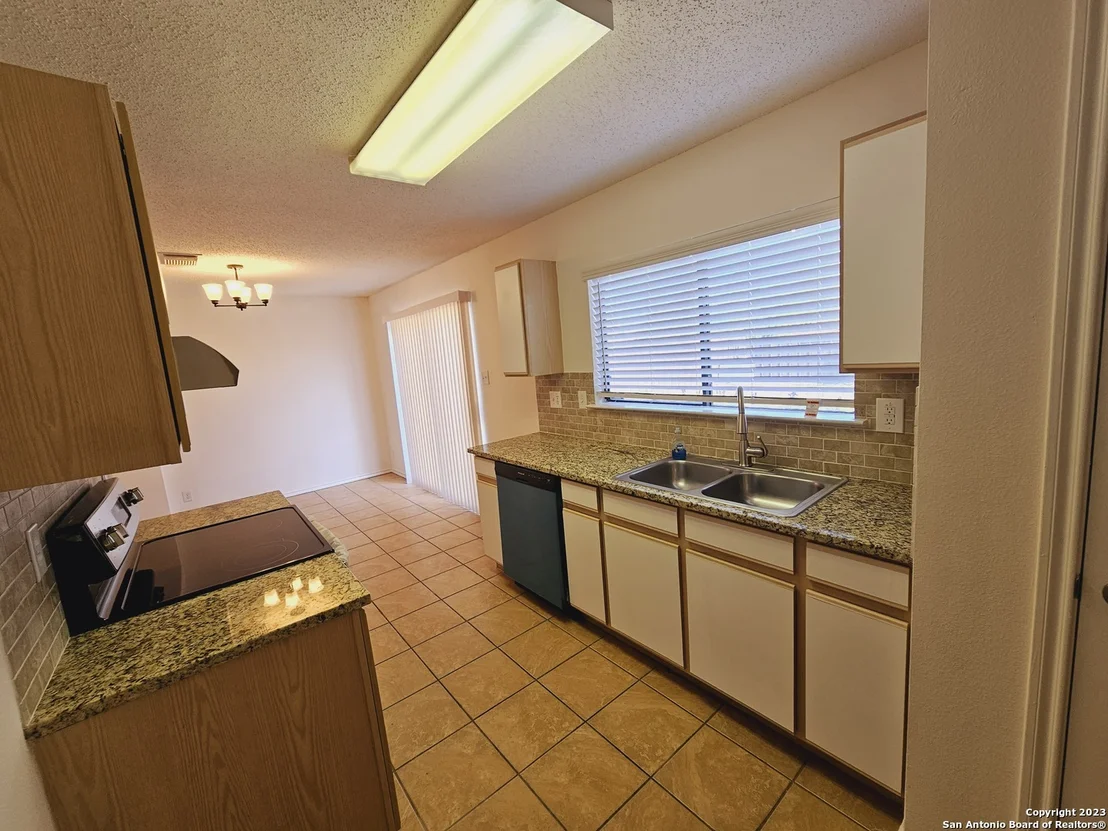 Photo of 3616 CANDLEHILL