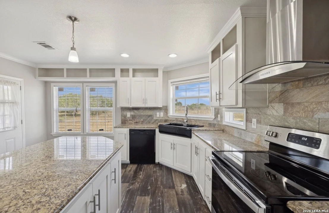 Photo of 12652 Bernhardt