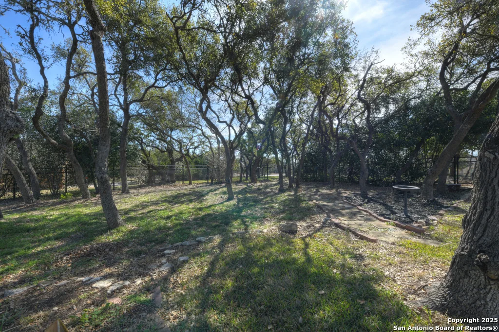 Photo of 2390 FRONTIER
