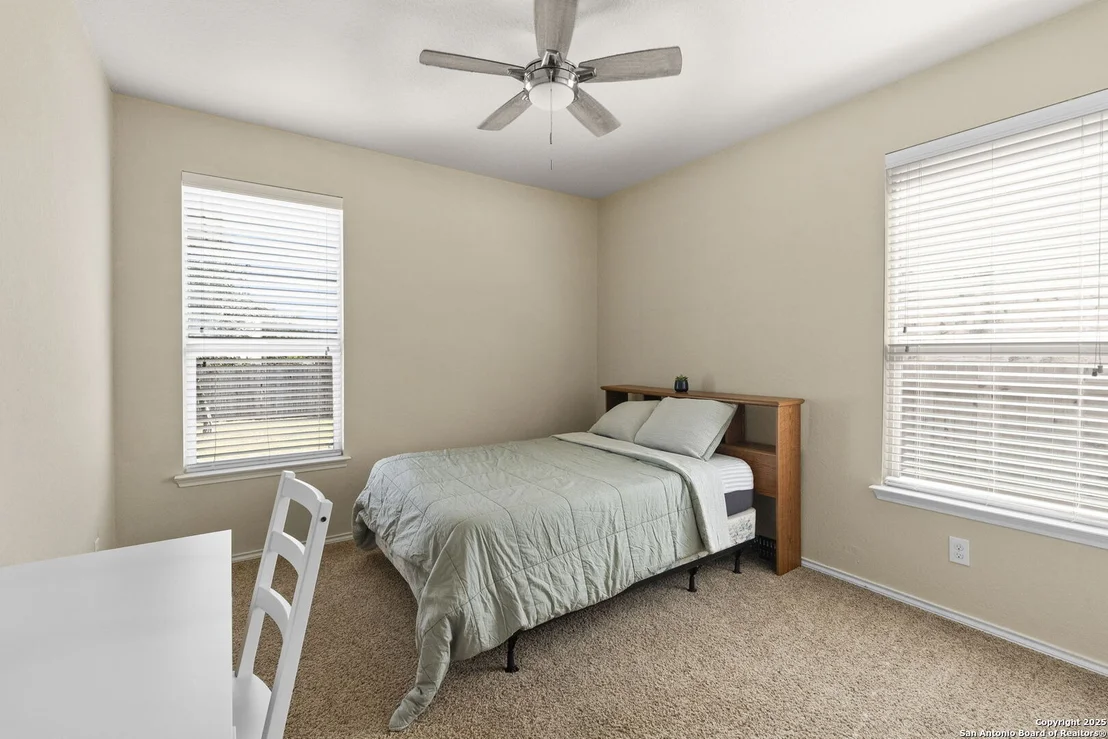 Photo of 518 Eldridge Dr
