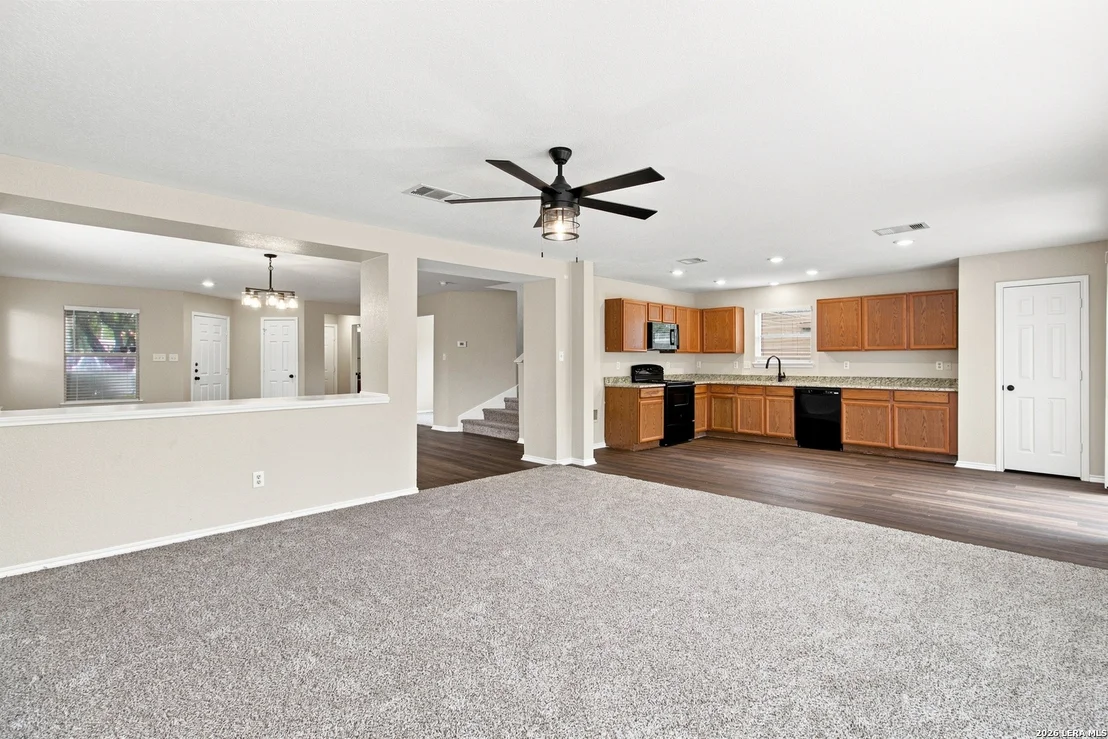 Photo of 10231 Shady Meadows