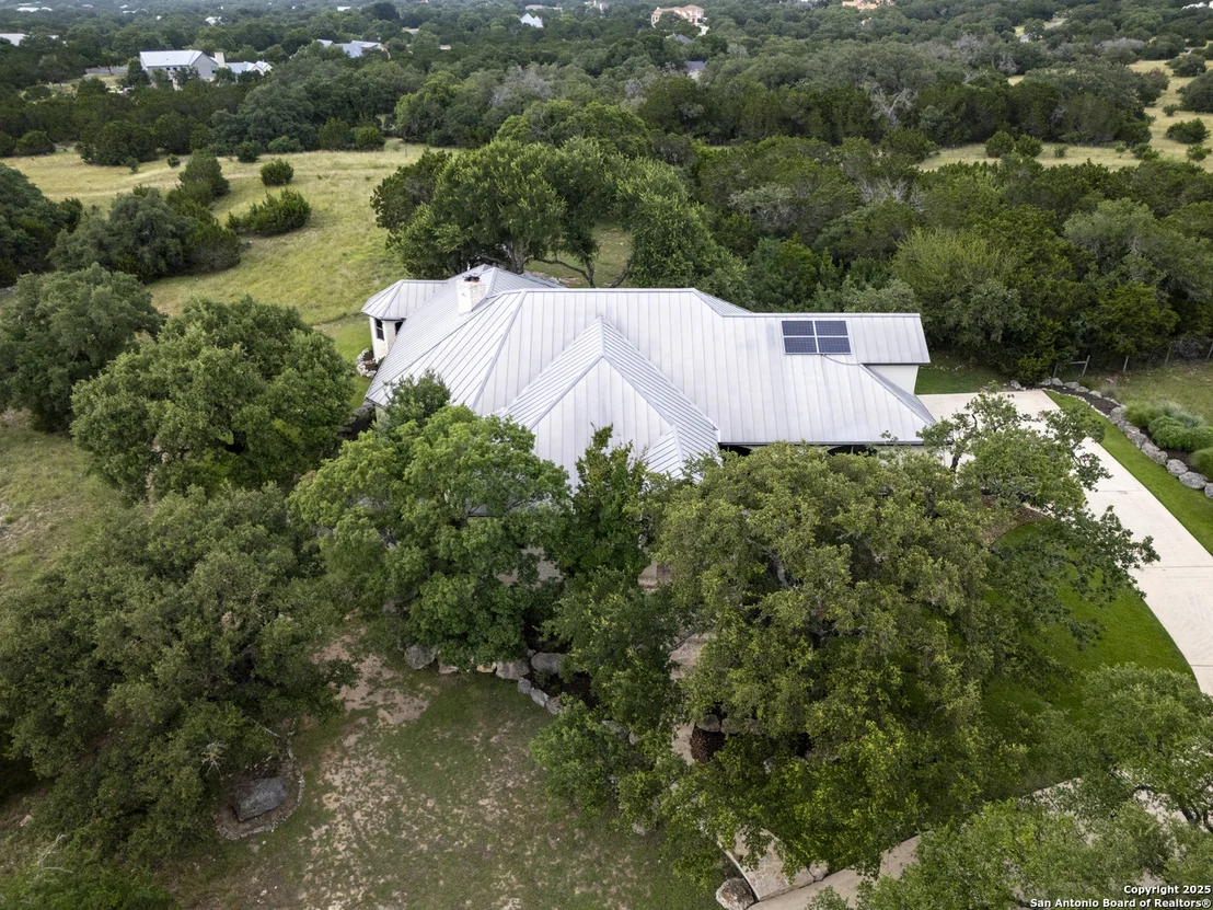 Photo of 112 Legend Hollow