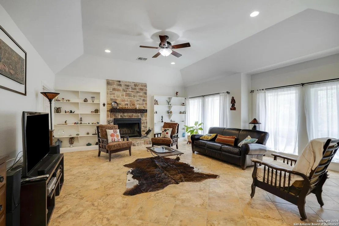 Photo of 16812 Fox Ridge