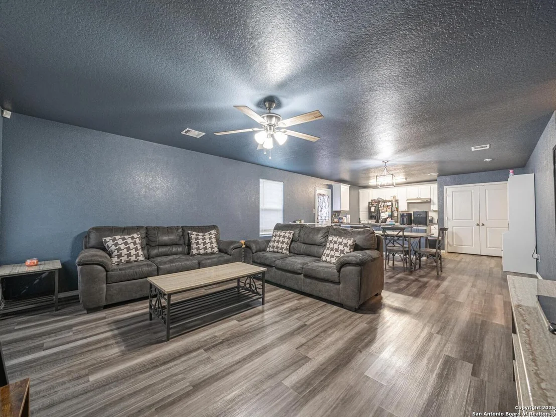 Photo of 4250 MESA CV