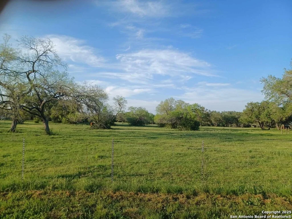 Photo of 2915 Carr Road
