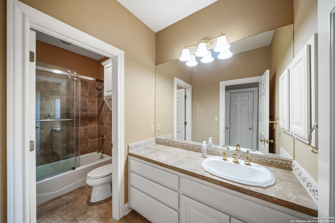 Photo of 134 Hampton Way