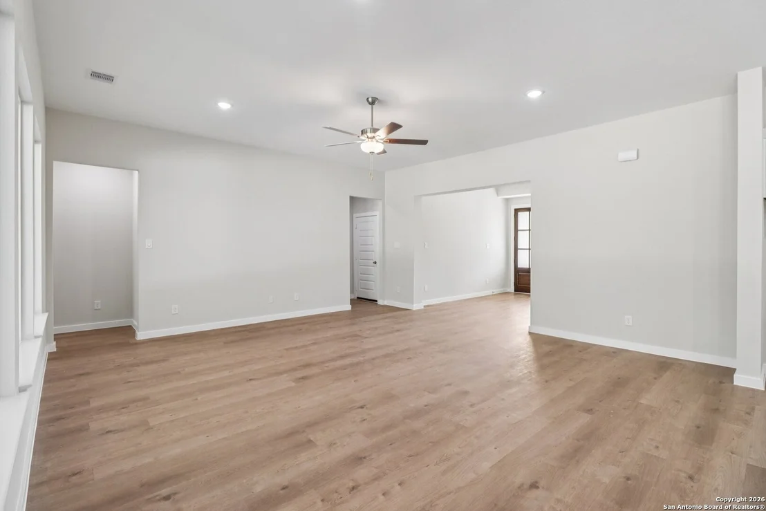 Photo of 1610 Vista View Drive