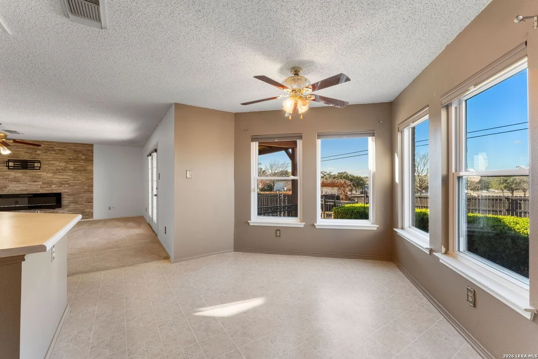 Photo of 1632 Willow Top
