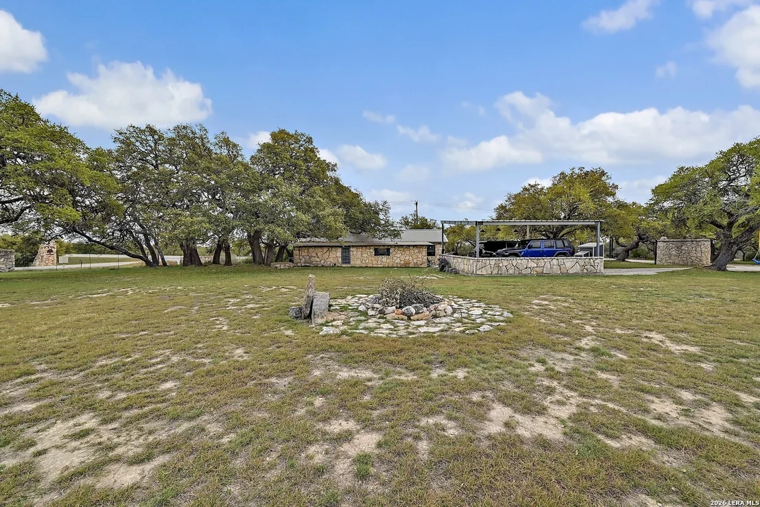 Photo of 3513 N Us Highway 281