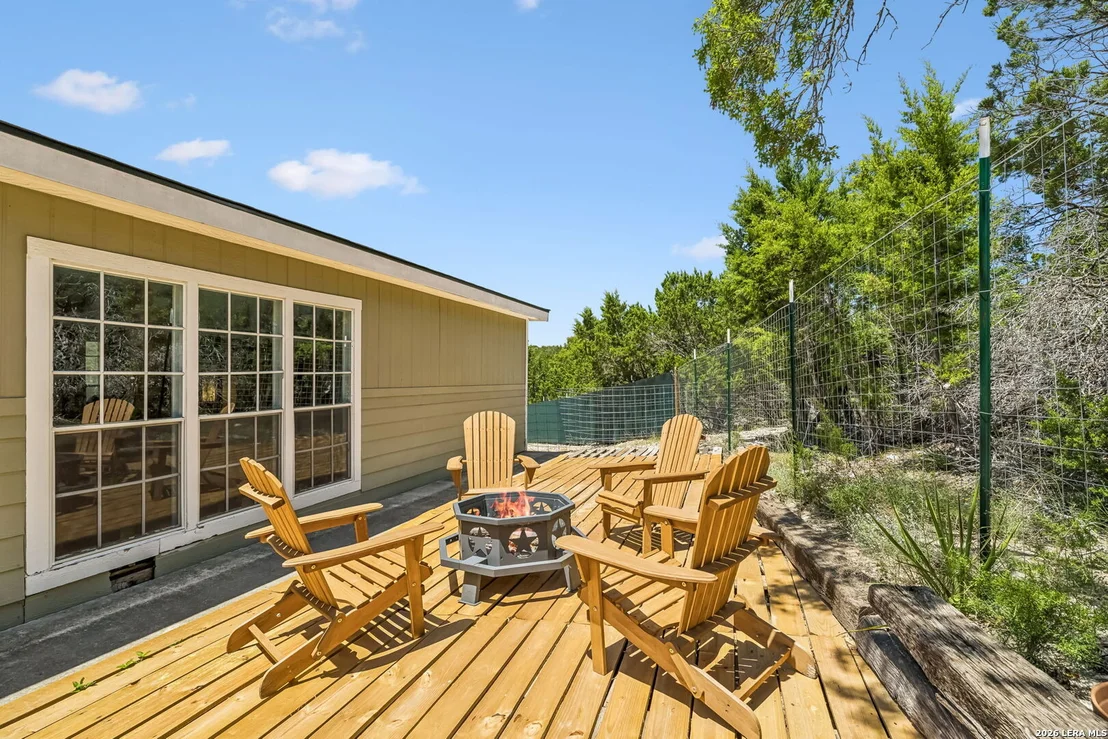 Photo of 310 Sparkman Dr