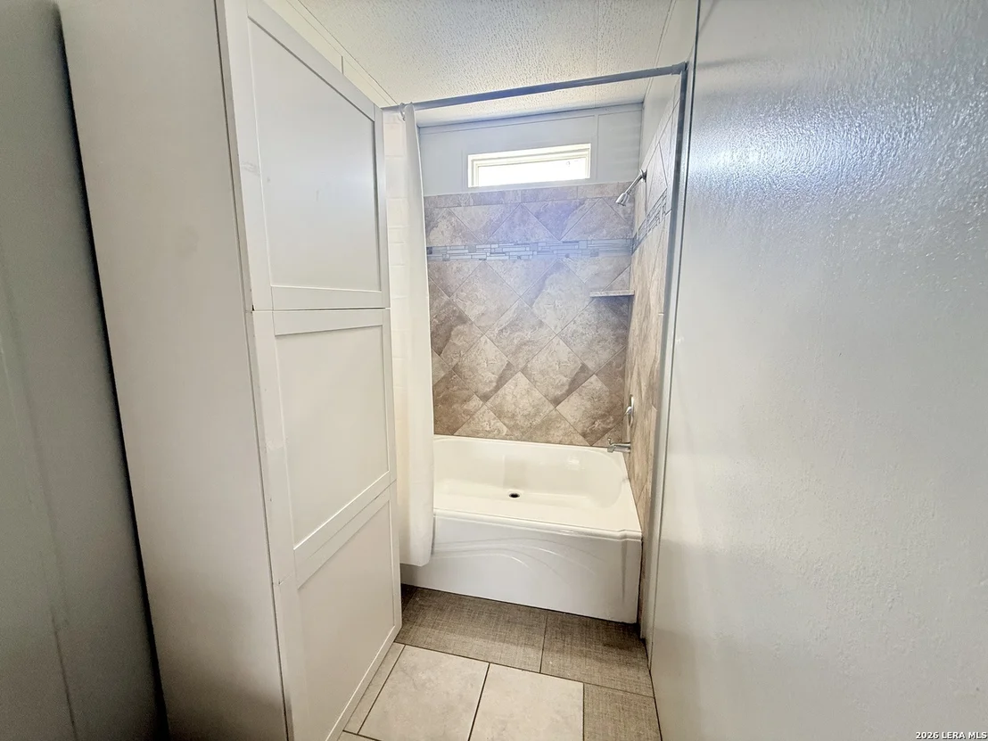 Photo of 848 Railyard Dr