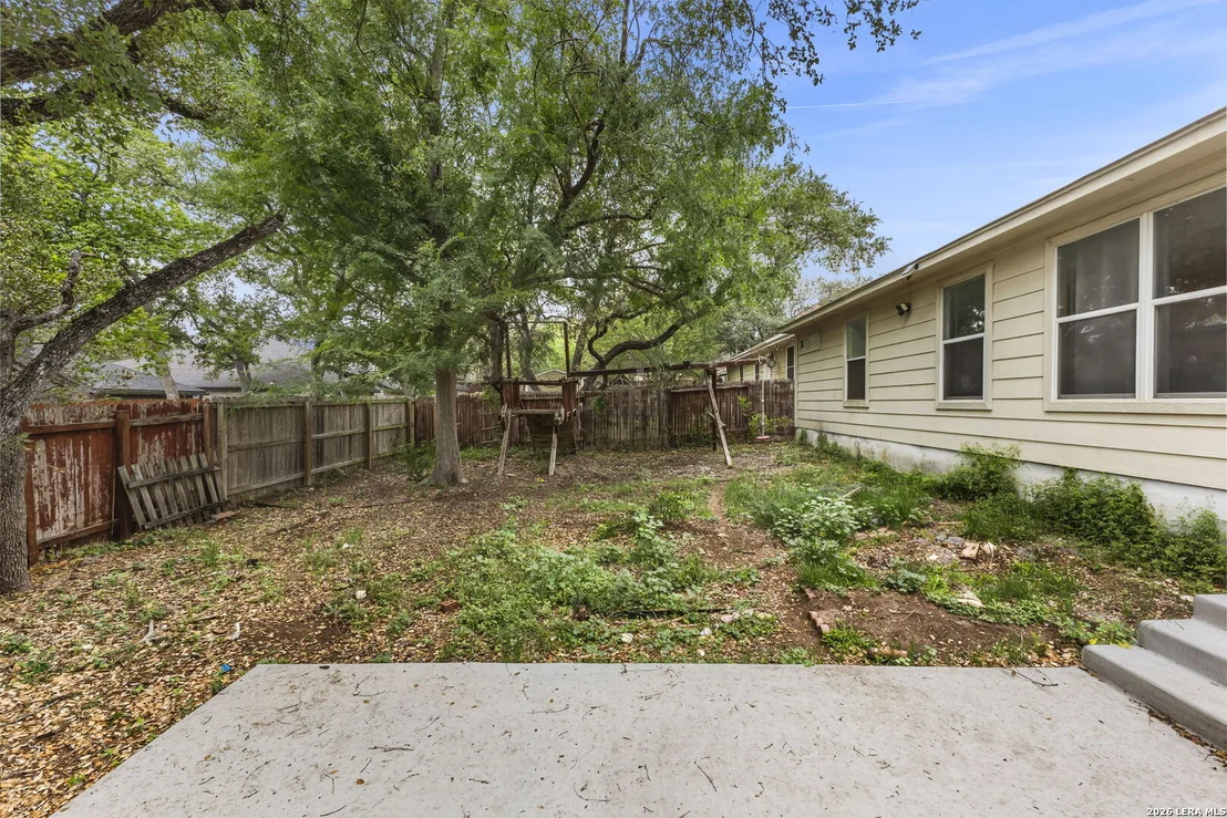 Photo of 1427 Kingsbridge