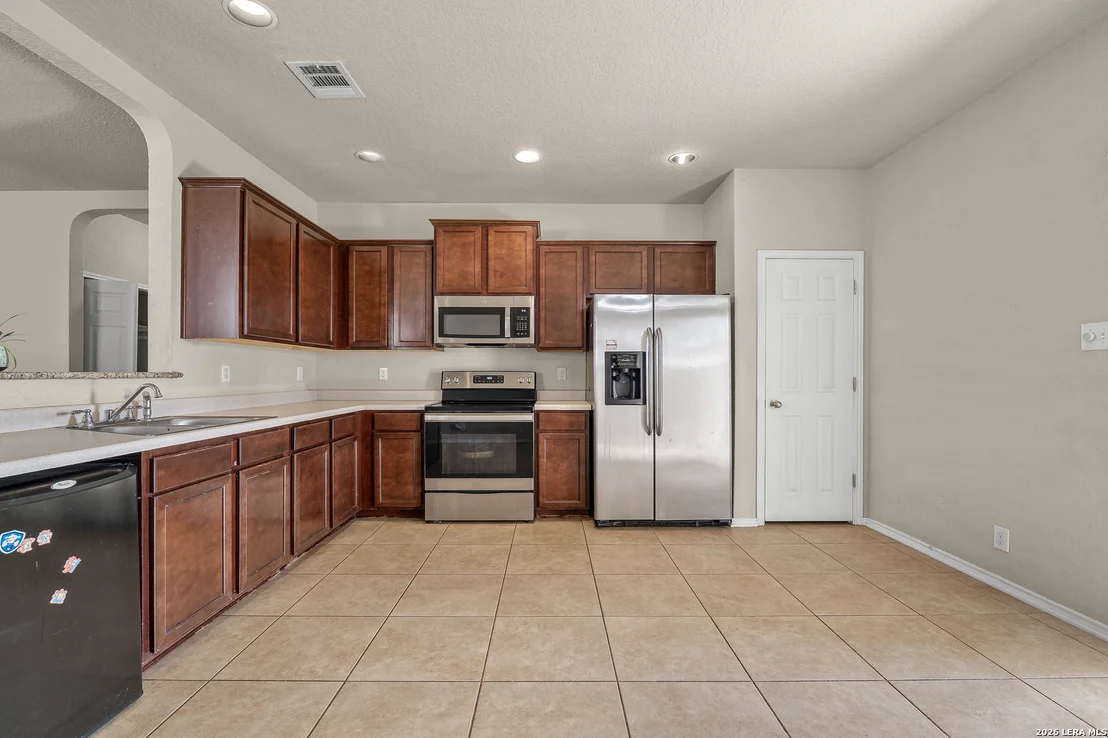 Photo of 10019 MILL PATH