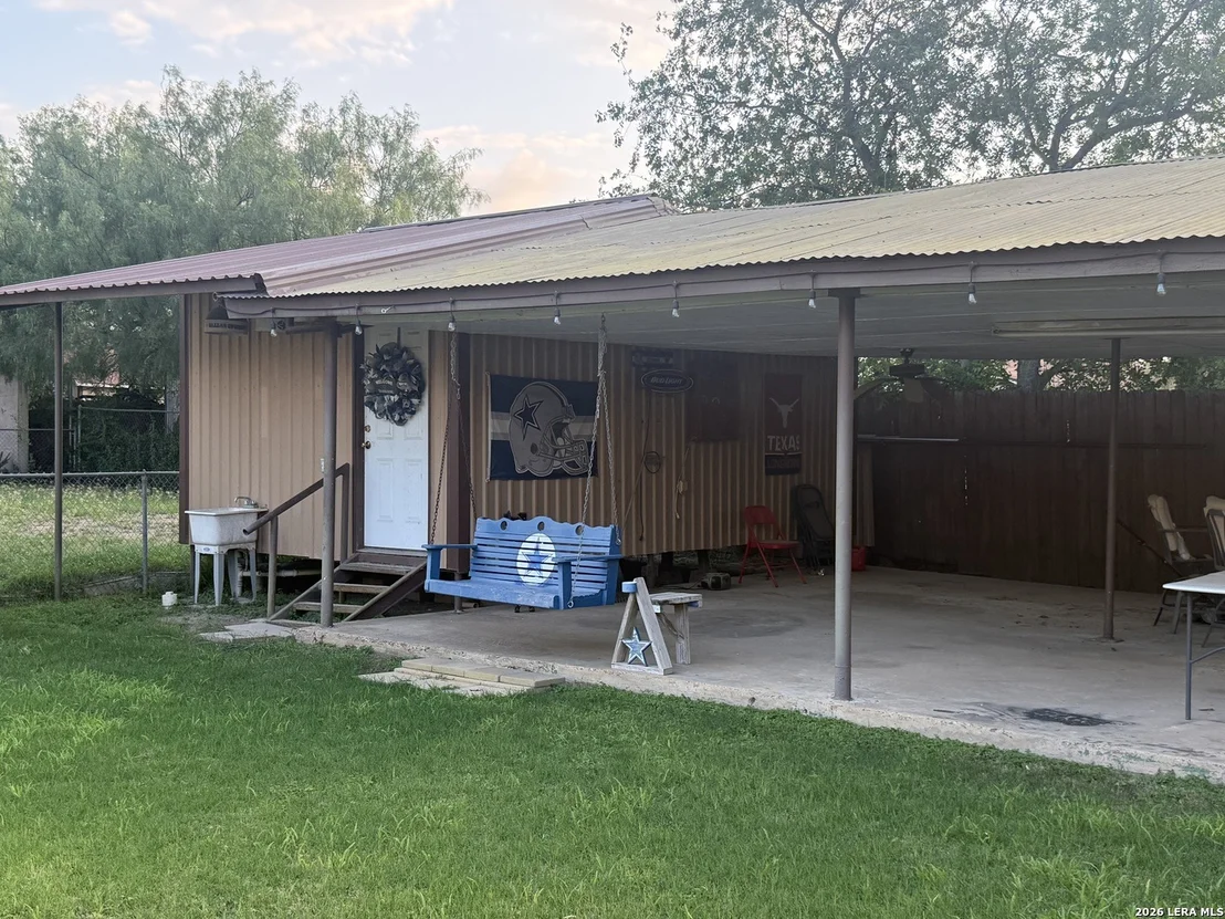 Photo of 783 Trinity Street
