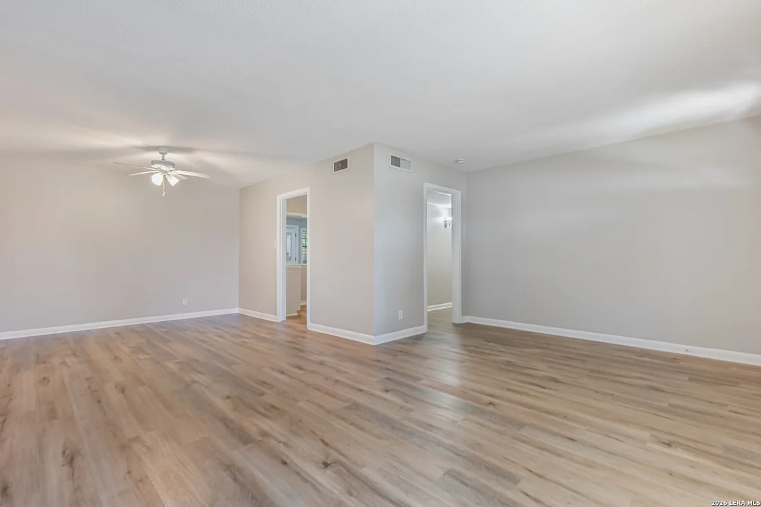 Photo of 1327 OBLATE DR