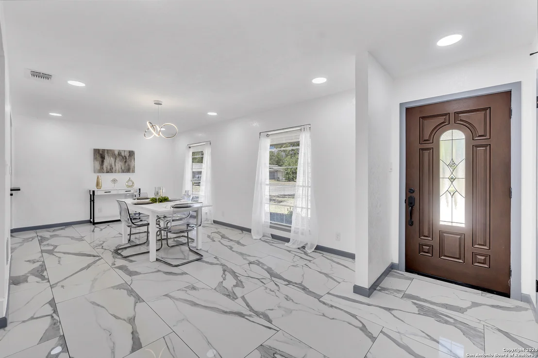 Photo of 5552 SLATTERY ST