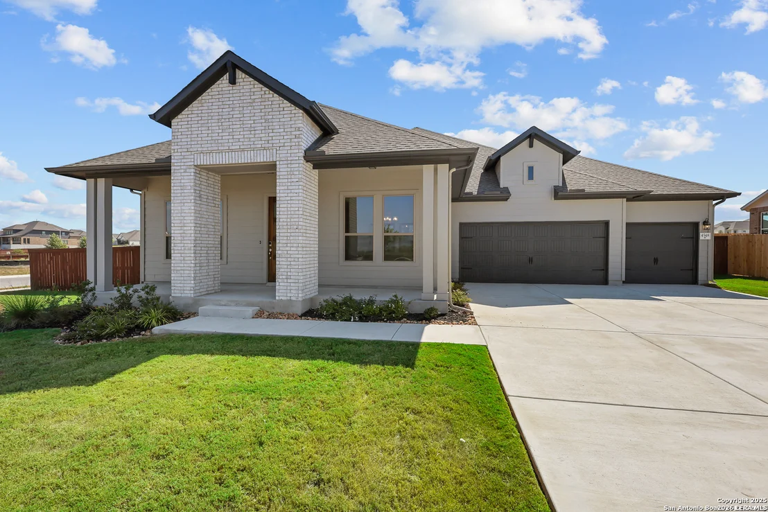 Photo of 4548 YOAKUM VLY