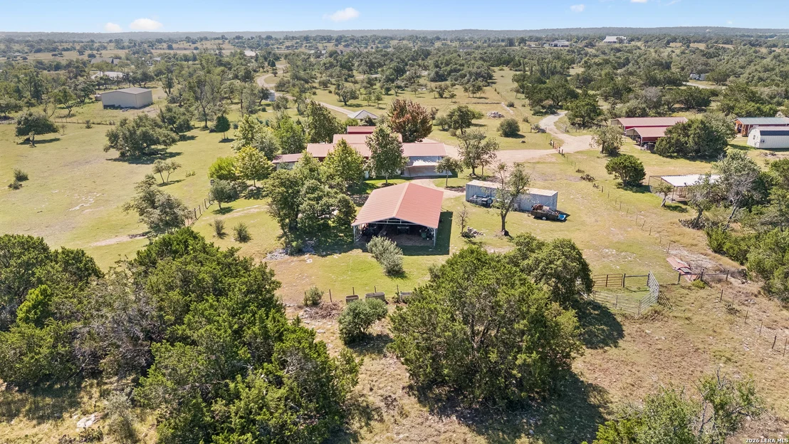 Photo of 652 OVERLOOK DR