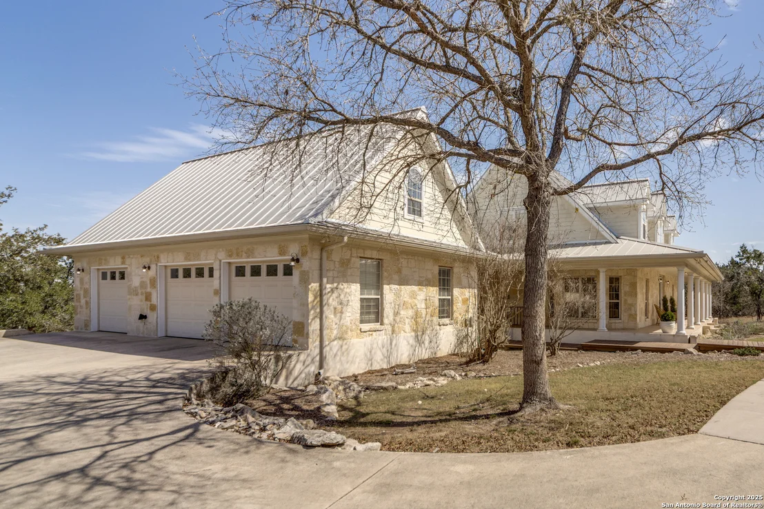 Photo of 108 Valley Knoll