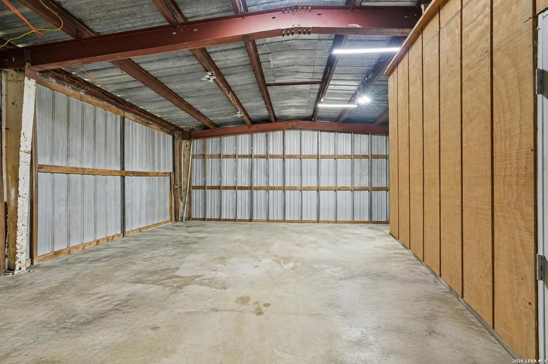 Photo of 1403 MEADOW GLN