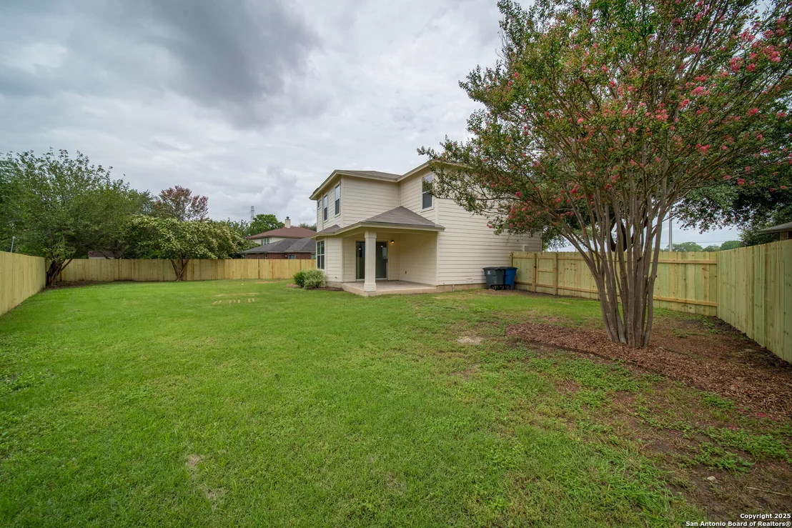 Photo of 3971 Cherokee Blvd
