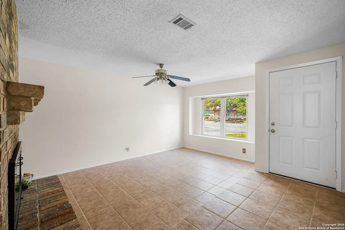 Photo of 130 Meadowland