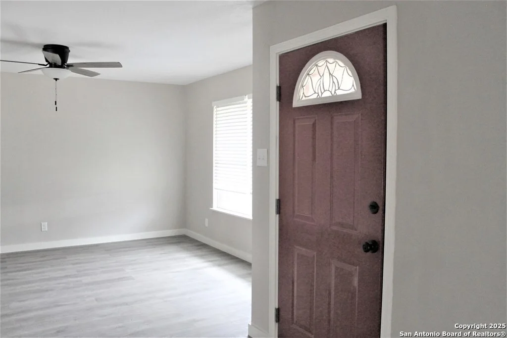 Photo of 1411 Wren Lane