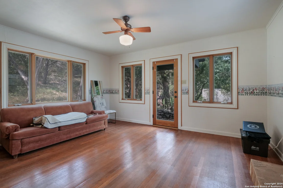 Photo of 24209 SCENIC LOOP RD