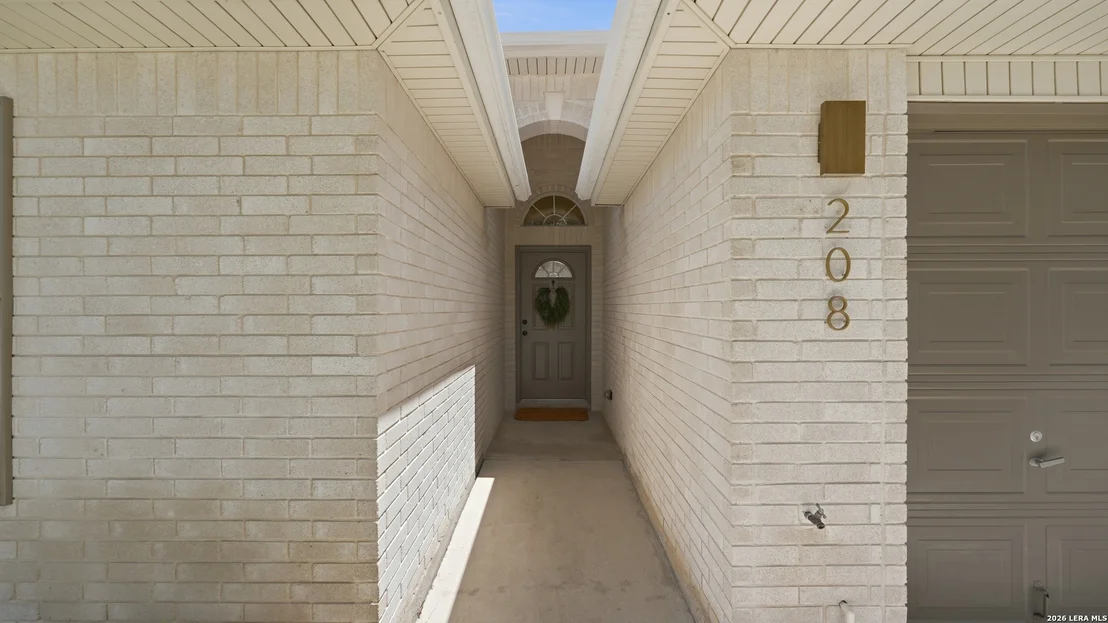 Photo of 208 BONNER BLVD