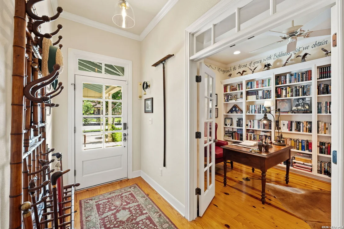 Photo of 109 Village Cir