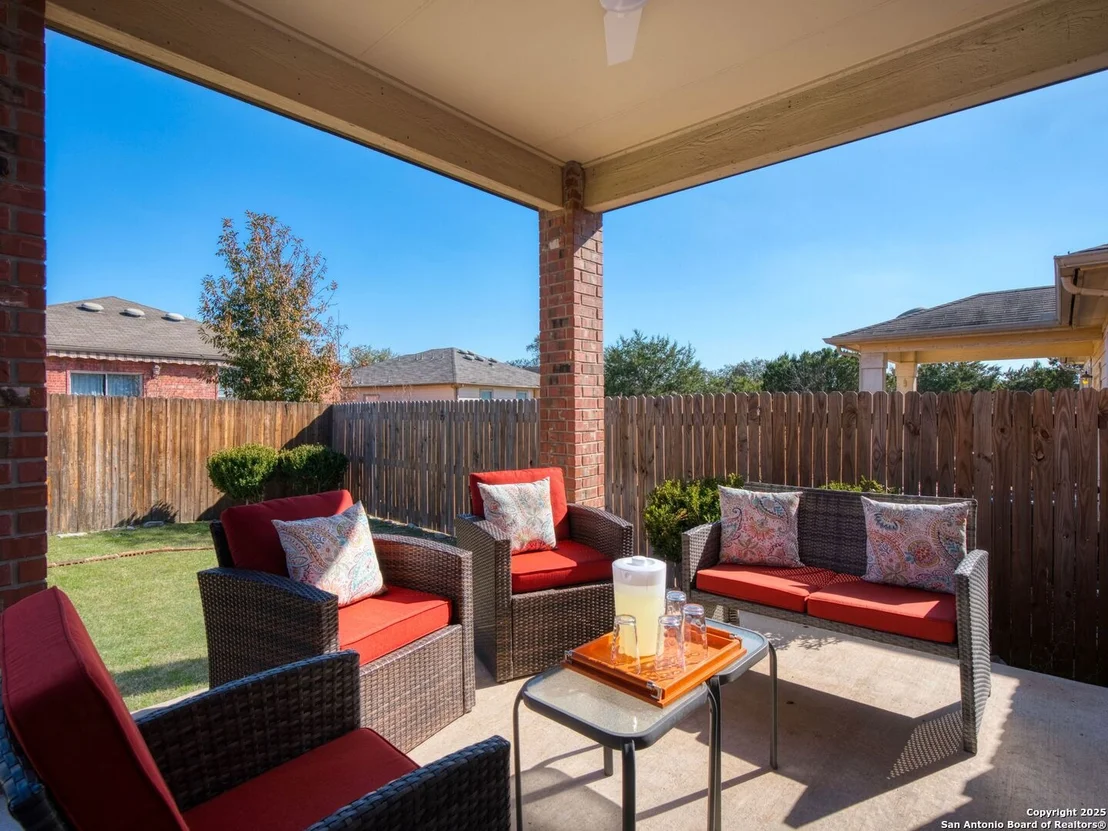Photo of 20934 Foothill Pine