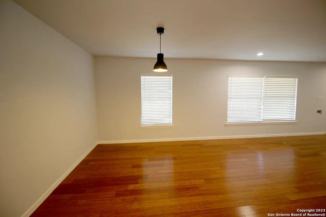 Photo of 64 Vaughan Pl