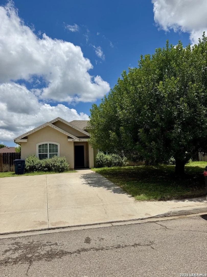 Photo of 227 Paso Caballero